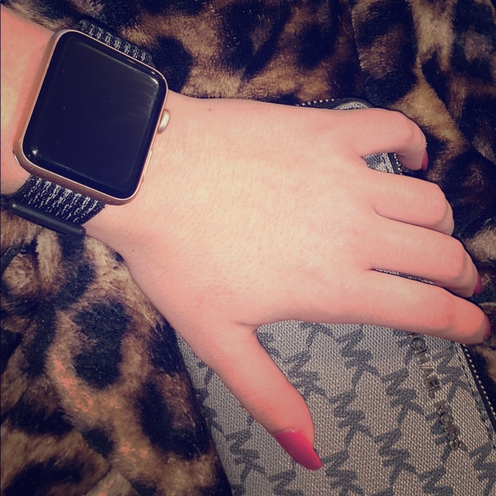 Series 3 Apple Watch with GPS & Cellular❗️